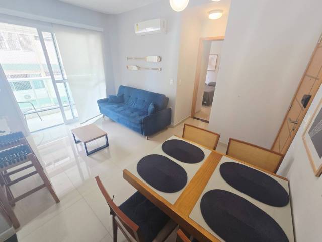 #46 - Apartamento para Locação em Santos - SP